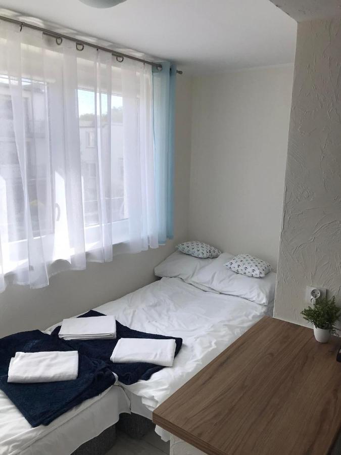 Pokoje Goscinne U Gracjana Wladyslawowo Bagian luar foto